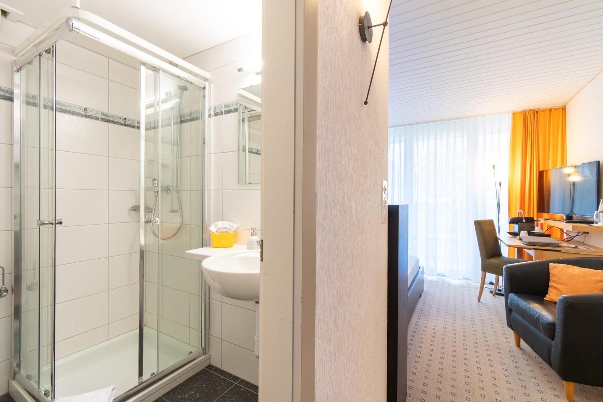 Hotel Bad Ramsach Läufelfingen Extérieur photo