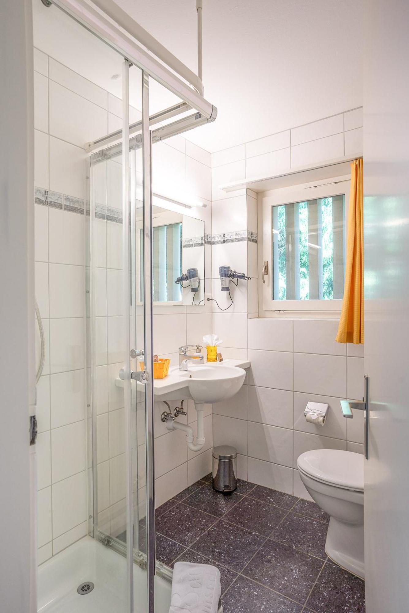 Hotel Bad Ramsach Läufelfingen Extérieur photo