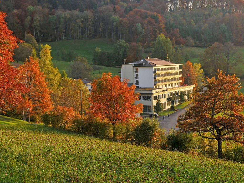 Hotel Bad Ramsach Läufelfingen Extérieur photo